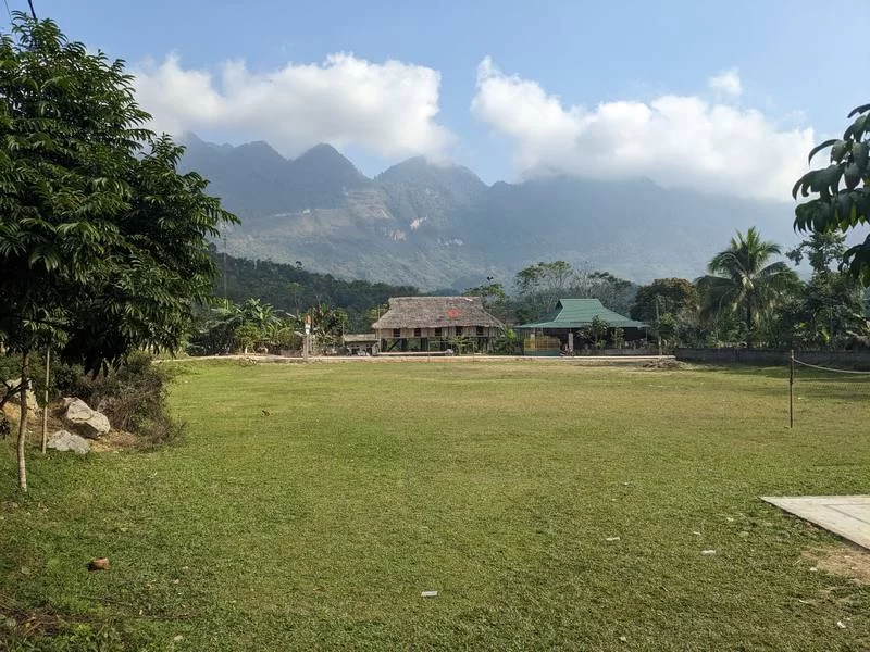 Maison communale &agrave; Pu Luong